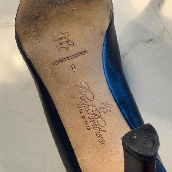 Brooks Brothers Classic Black Heels - Picture 8 of 8